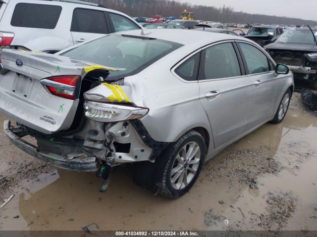 3FA6P0MU1KR256109 Ford Fusion Hybrid Sel