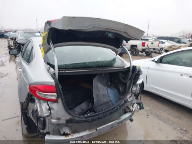 3FA6P0MU1KR256109 Ford Fusion Hybrid Sel