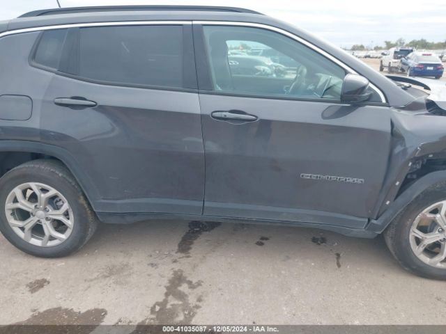 3C4NJDBN7RT168933 Jeep Compass Latitude 4x4