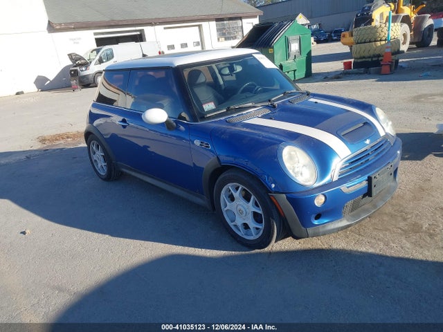 2006 MINI COOPER S WMWRE33546TL17348 Photo 0