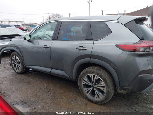 5N1AT3BAXMC702314 Nissan Rogue Sv Fwd