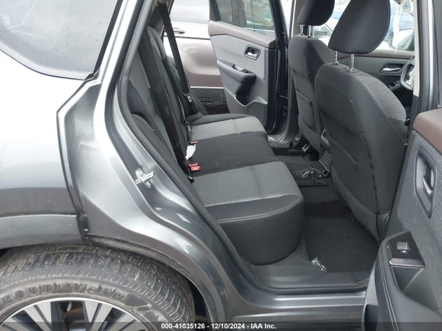 5N1AT3BAXMC702314 Nissan Rogue Sv Fwd