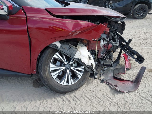 JN8BT3BA0PW013897 Nissan Rogue Sv Fwd