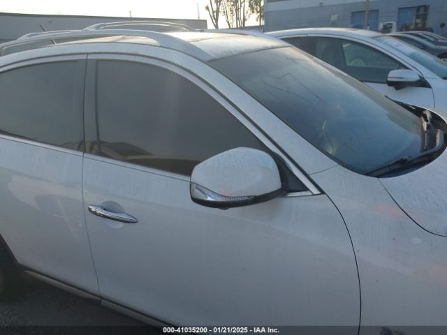 JN1BJ0RPXHM383829 Infiniti QX50