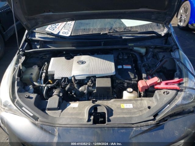 JTDKARFU6H3037049 Toyota Prius Three