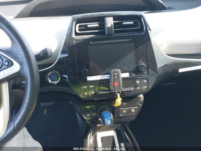 JTDKARFU6H3037049 Toyota Prius Three