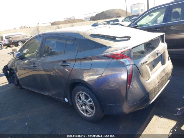 JTDKARFU6H3037049 Toyota Prius Three