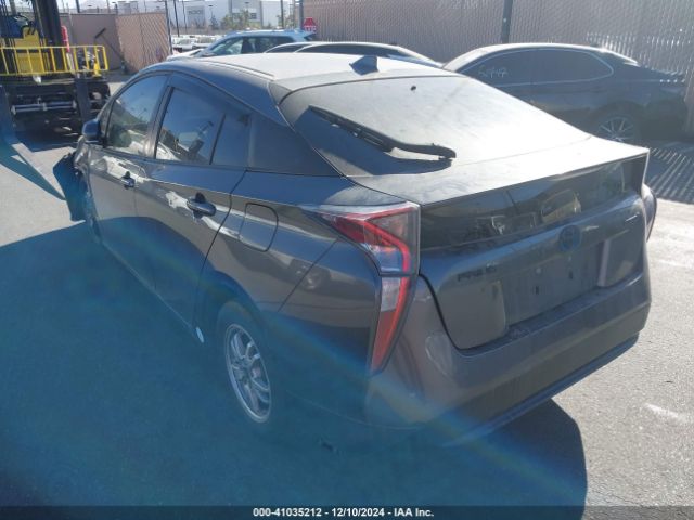 JTDKARFU6H3037049 Toyota Prius Three
