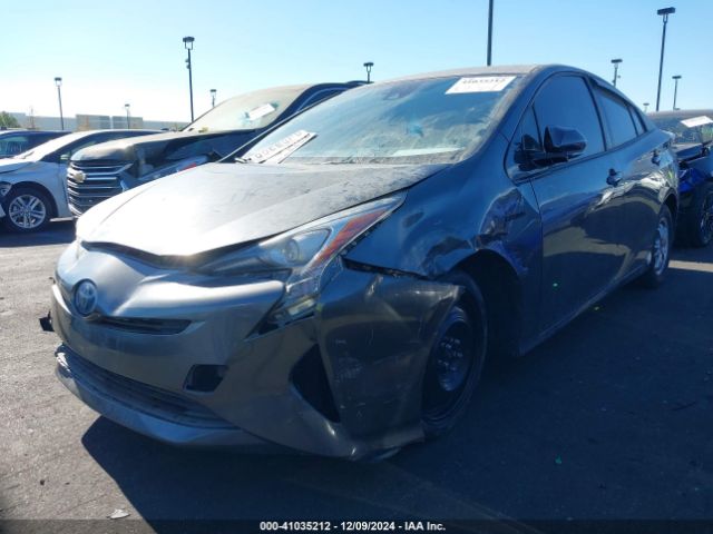 JTDKARFU6H3037049 Toyota Prius Three