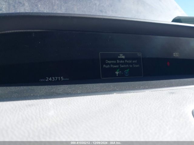 JTDKARFU6H3037049 Toyota Prius Three