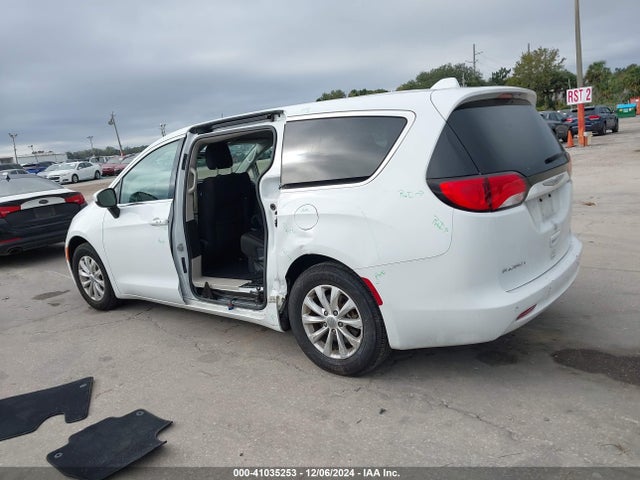 Chrysler Pacifica Lx 2018 2C4RC1CG4JR171273 Image 15