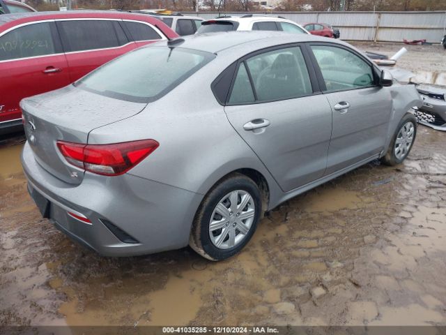 3KPA24AD5ME393210 KIA RIO S