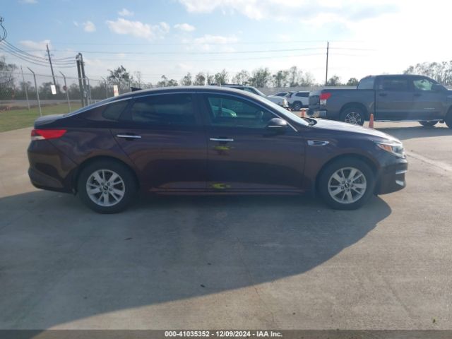 5XXGT4L39HG134132 KIA Optima Lx