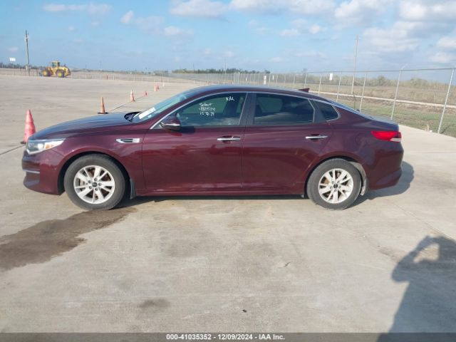 5XXGT4L39HG134132 KIA Optima Lx