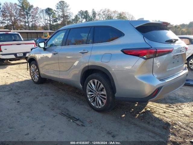 5TDKDRAH0PS506439 Toyota Highlander Platinum