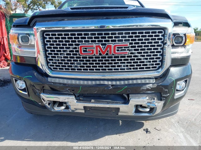 1GT12UEY8HF159586 GMC Sierra 2500hd Denali