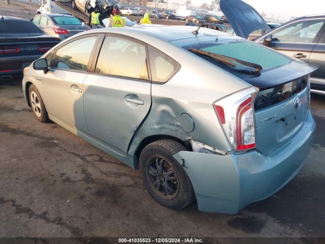 JTDKN3DUXF1997102 Toyota Prius Two
