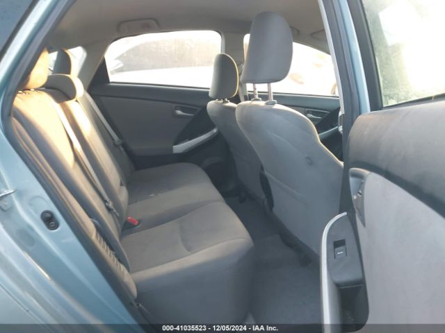 JTDKN3DUXF1997102 Toyota Prius Two