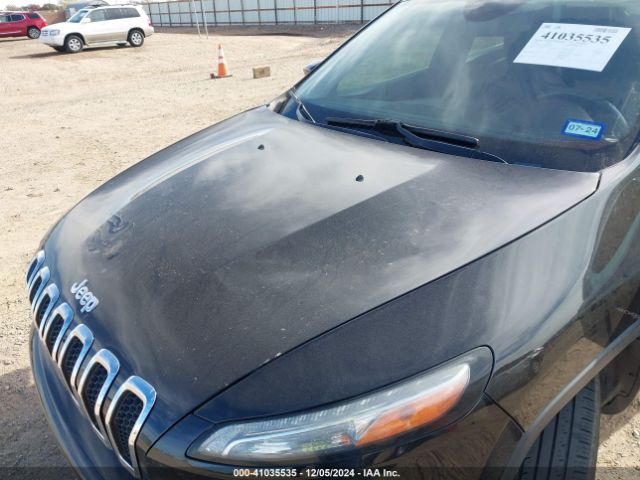 1C4PJLLB4JD511098 Jeep Cherokee Latitude Plus Fwd