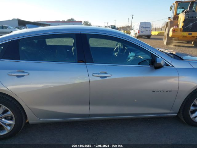 1G1ZD5ST4NF134572 Chevrolet Malibu Fwd Lt