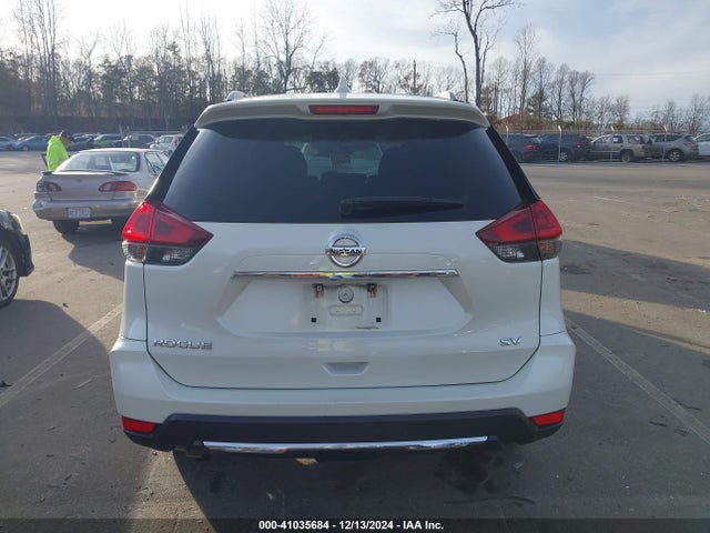 Nissan ROGUE SV 2018 5N1AT2MT1JC782333 Image 16