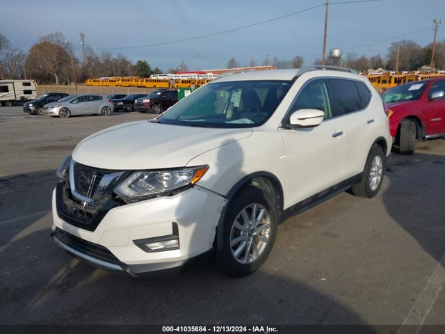 Nissan ROGUE SV 2018 5N1AT2MT1JC782333 Image 2