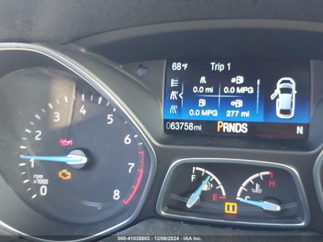 1FADP3M28HL299876 Ford FOCUS SEL