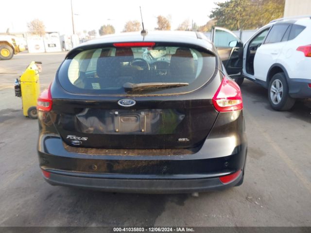 1FADP3M28HL299876 Ford FOCUS SEL
