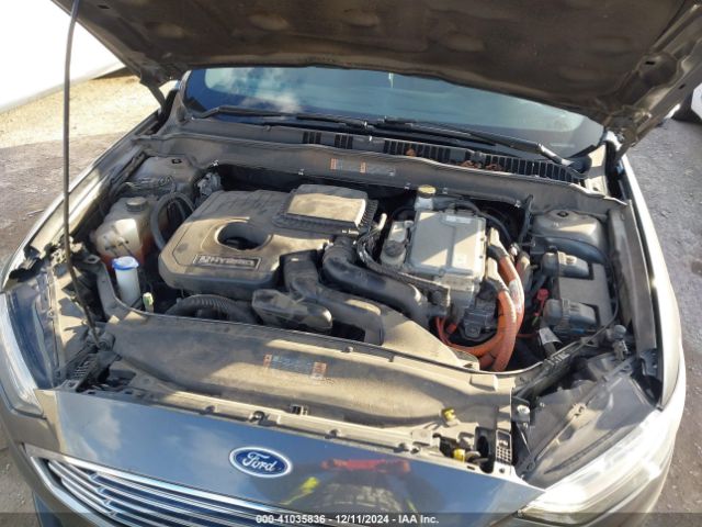 3FA6P0LU9JR156033 Ford Fusion Hybrid Se