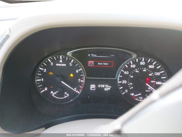 5N1AR2MN1EC630865 Nissan Pathfinder S