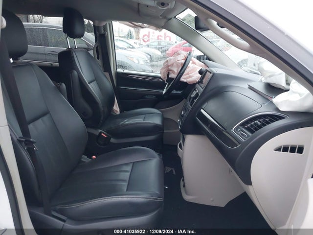 2C4RC1CG1GR191134 Chrysler Town & Country Touring-l