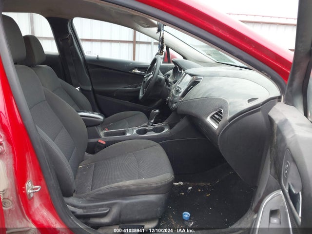 1G1BE5SM3H7125318 Chevrolet Cruze Lt Auto