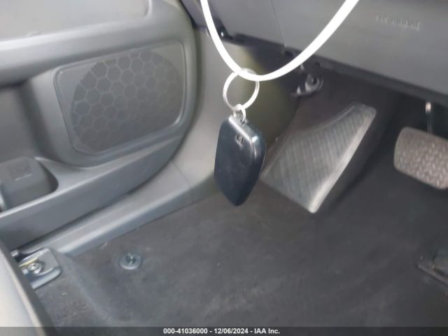 5TDYRKECXRS189502 Toyota SIENNA XLE