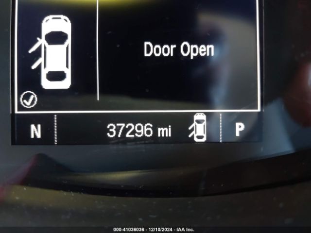 3GNCJKSB9JL372548 Chevrolet TRAX LS