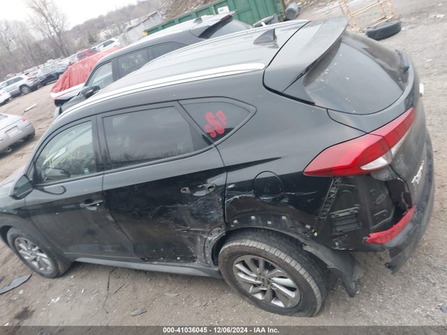 KM8J3CA41JU629643 Hyundai TUCSON SEL