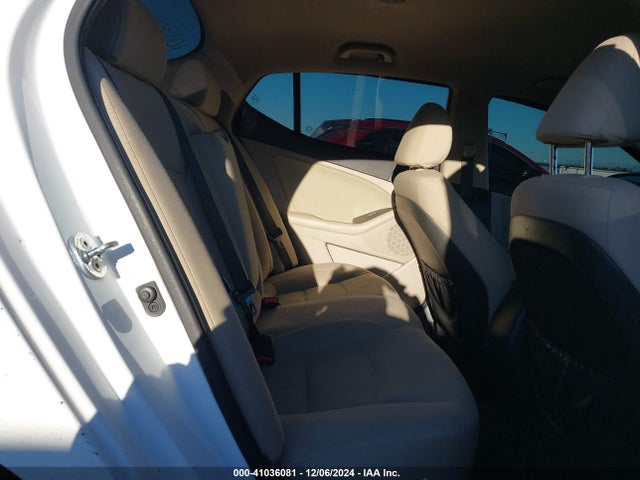 5XXGM4A77FG495908 KIA Optima Lx