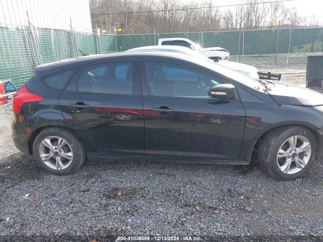 Ford FOCUS SE 2014 1FADP3K28EL369567 Image 14