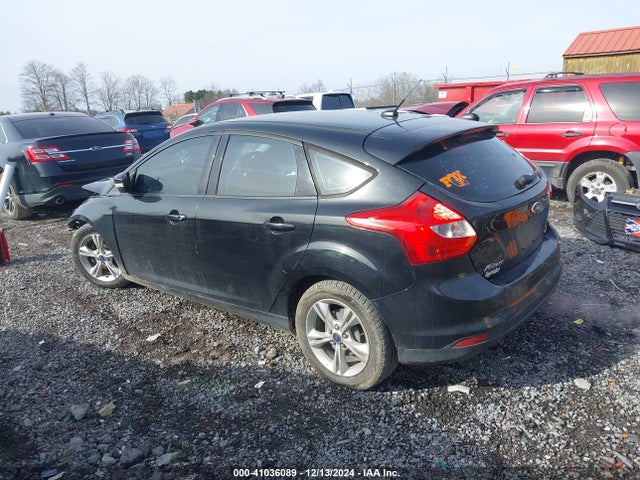Ford FOCUS SE 2014 1FADP3K28EL369567 Image 3