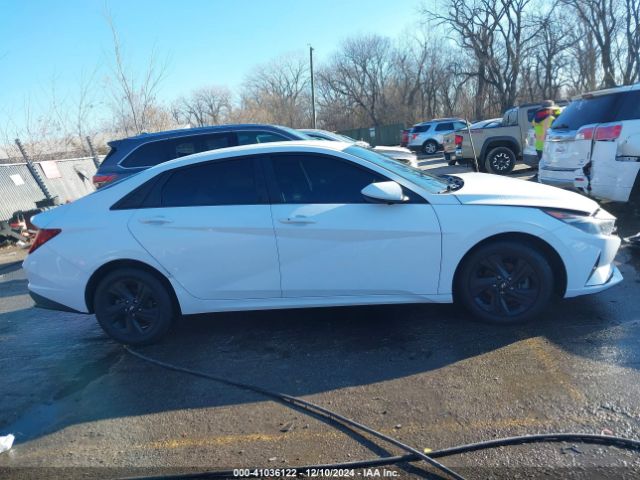 KMHLM4AJ2MU006330 Hyundai Elantra Hybrid Blue