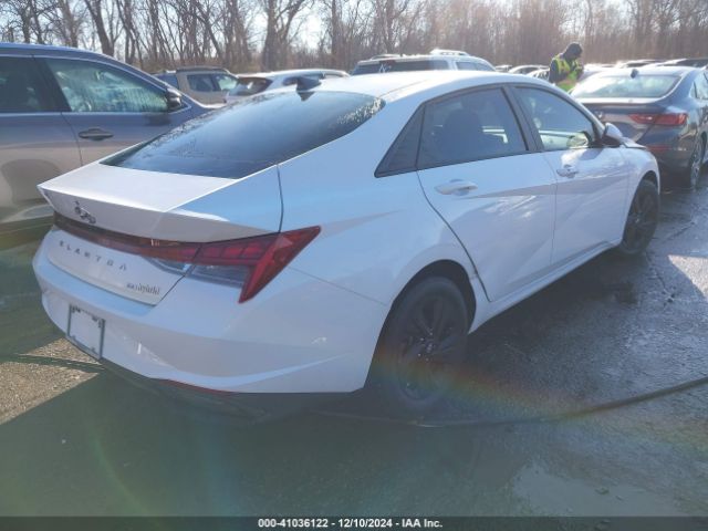 KMHLM4AJ2MU006330 Hyundai Elantra Hybrid Blue