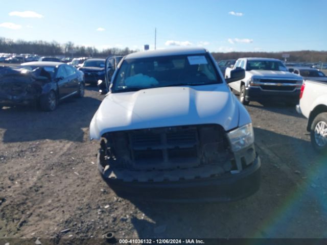 3C6RR7KT4JG214359 RAM 1500 Tradesman  4x4 5'7 Box