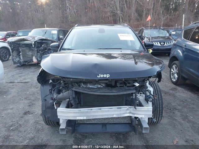 Jeep Compass Latitude 4x4 2019 3C4NJDBBXKT724227 Image 12