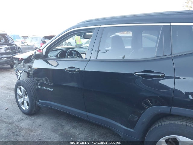 Jeep Compass Latitude 4x4 2019 3C4NJDBBXKT724227 Image 14