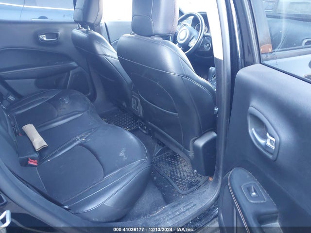 Jeep Compass Latitude 4x4 2019 3C4NJDBBXKT724227 Image 8