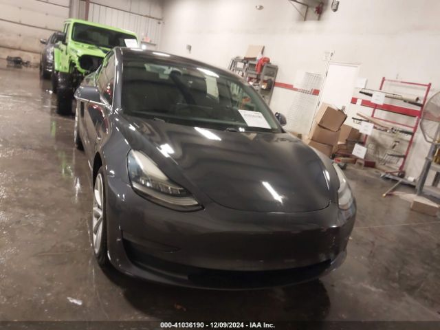 5YJ3E1EA2JF052853 Tesla Model 3 Long Range/mid Range