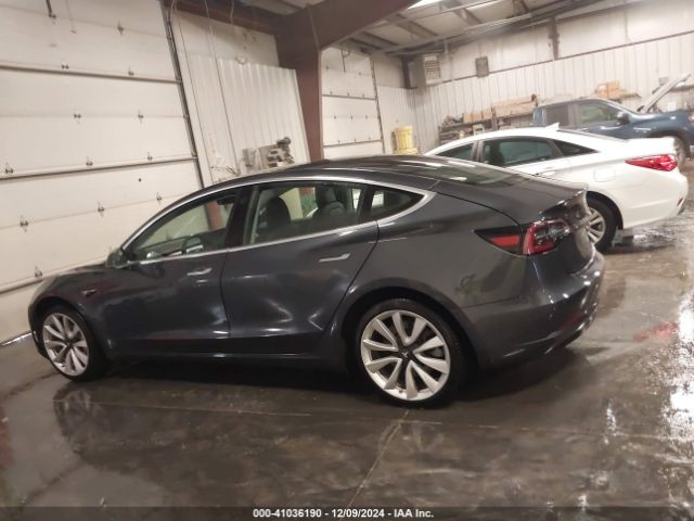 5YJ3E1EA2JF052853 Tesla Model 3 Long Range/mid Range