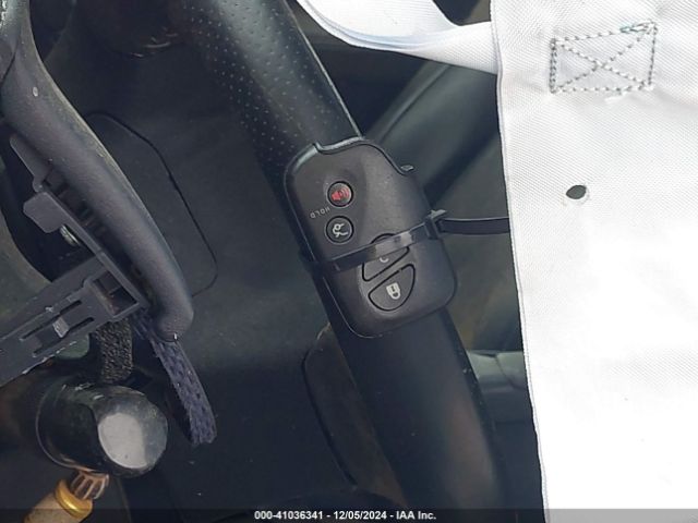 JTHKD5BH8E2183848 Lexus CT 200H