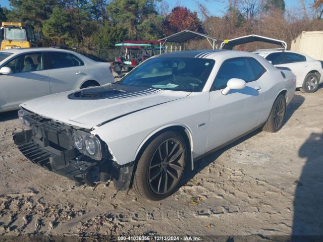 2018 DODGE CHALLENGER 2C3CDZBT0JH252278 Photo 1