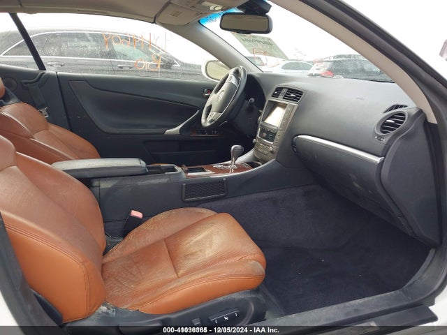 JTHFE2C25E2510018 Lexus IS 350C