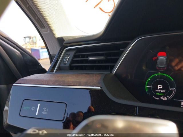 WA1VABGE9KB011600 Audi E-tron Premium Plus